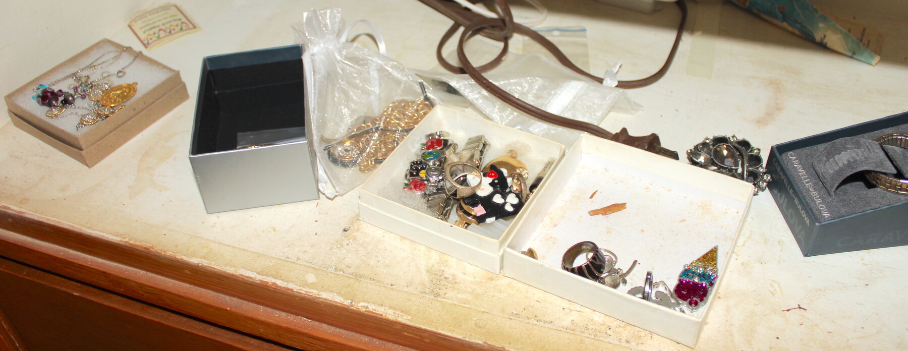 Image for VINTAGE TIME CAPSULE LIVING ESTATE AUCTION