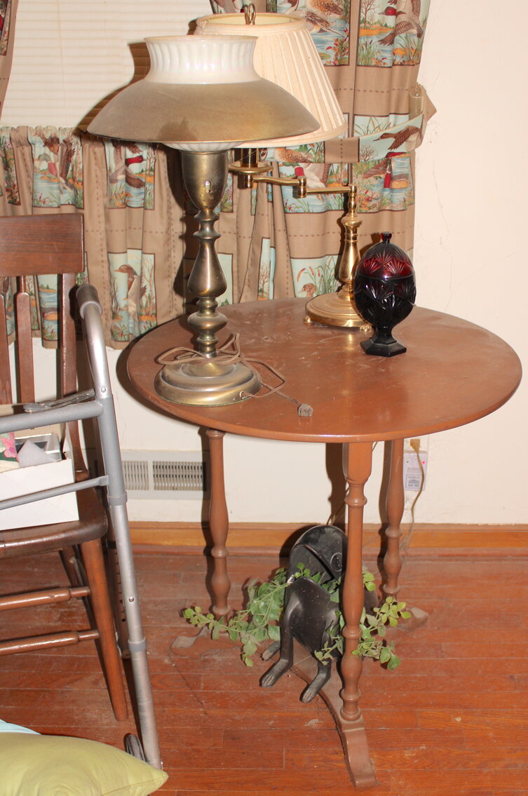 Image for VINTAGE TIME CAPSULE LIVING ESTATE AUCTION