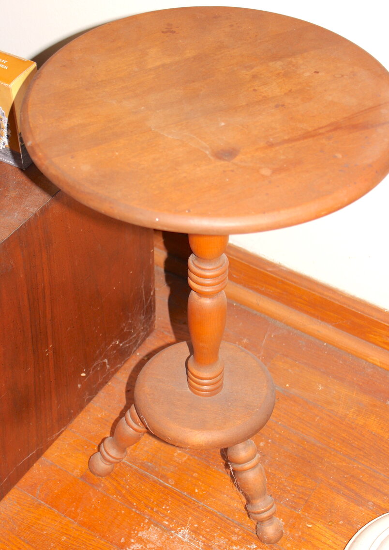 Image for VINTAGE TIME CAPSULE LIVING ESTATE AUCTION