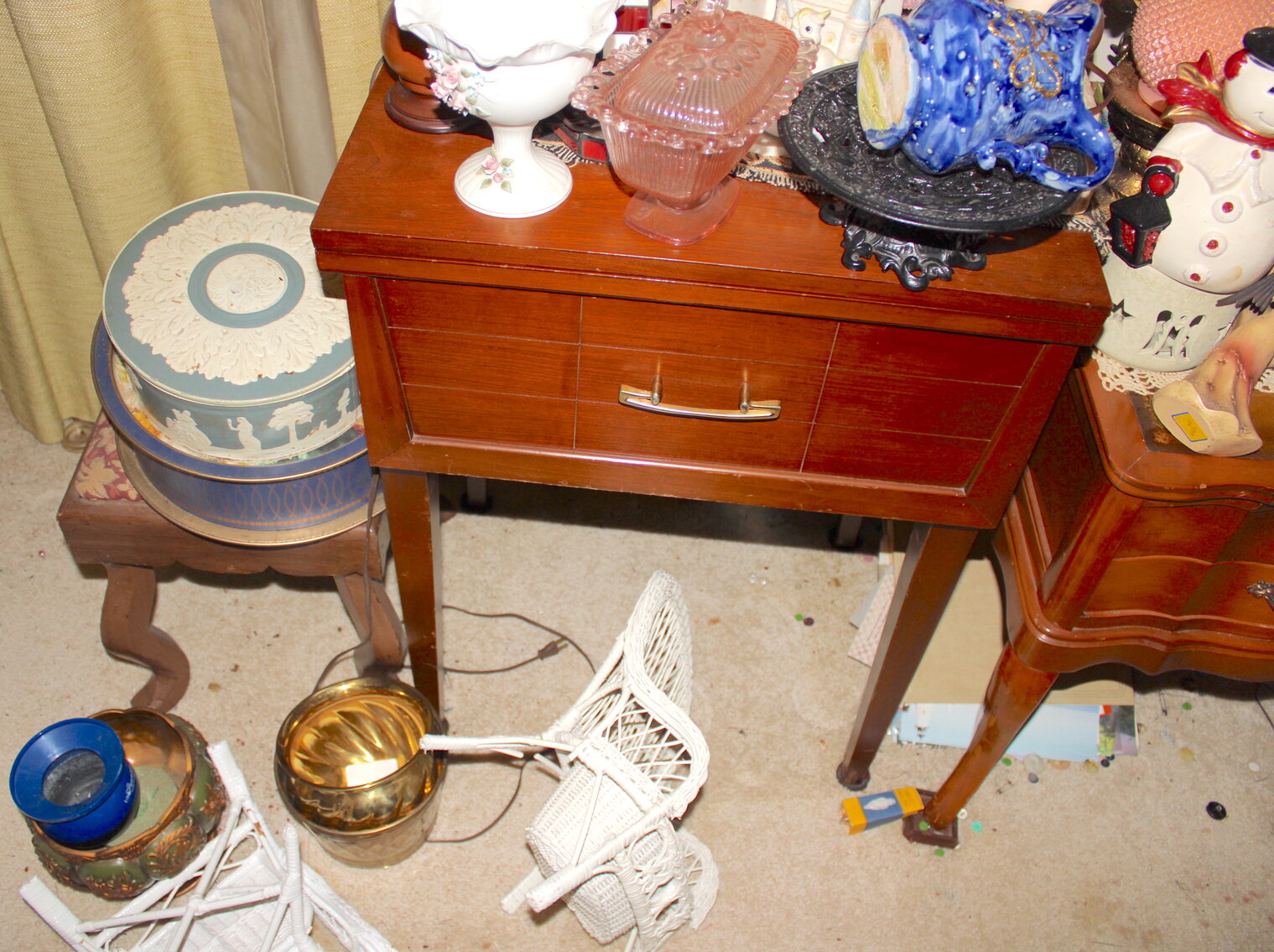 Image for ESTATE AUCTION