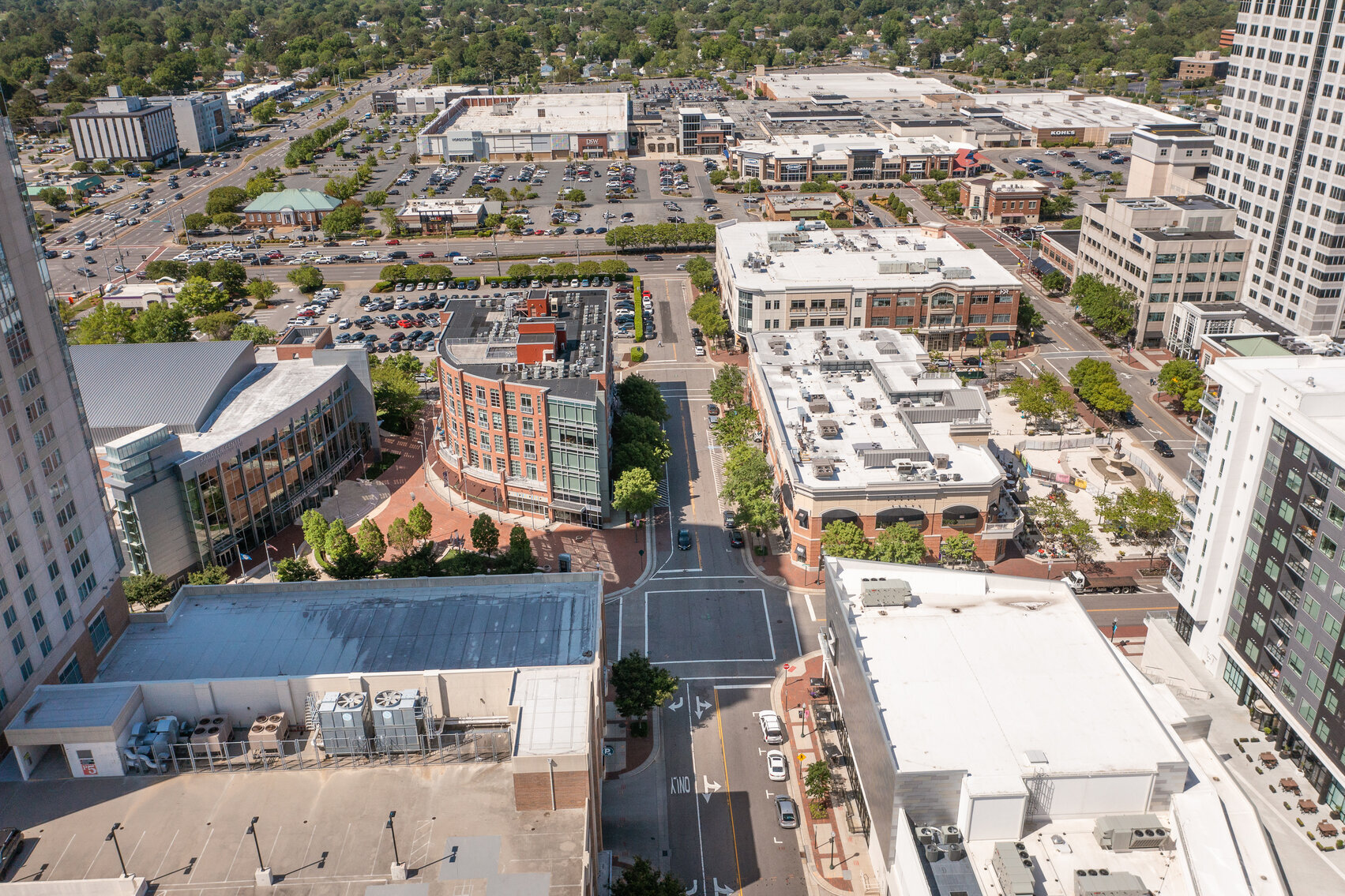 Image for Luxury 4 BR/2.5 BA Westin Residences Condo in Virginia Beach, VA