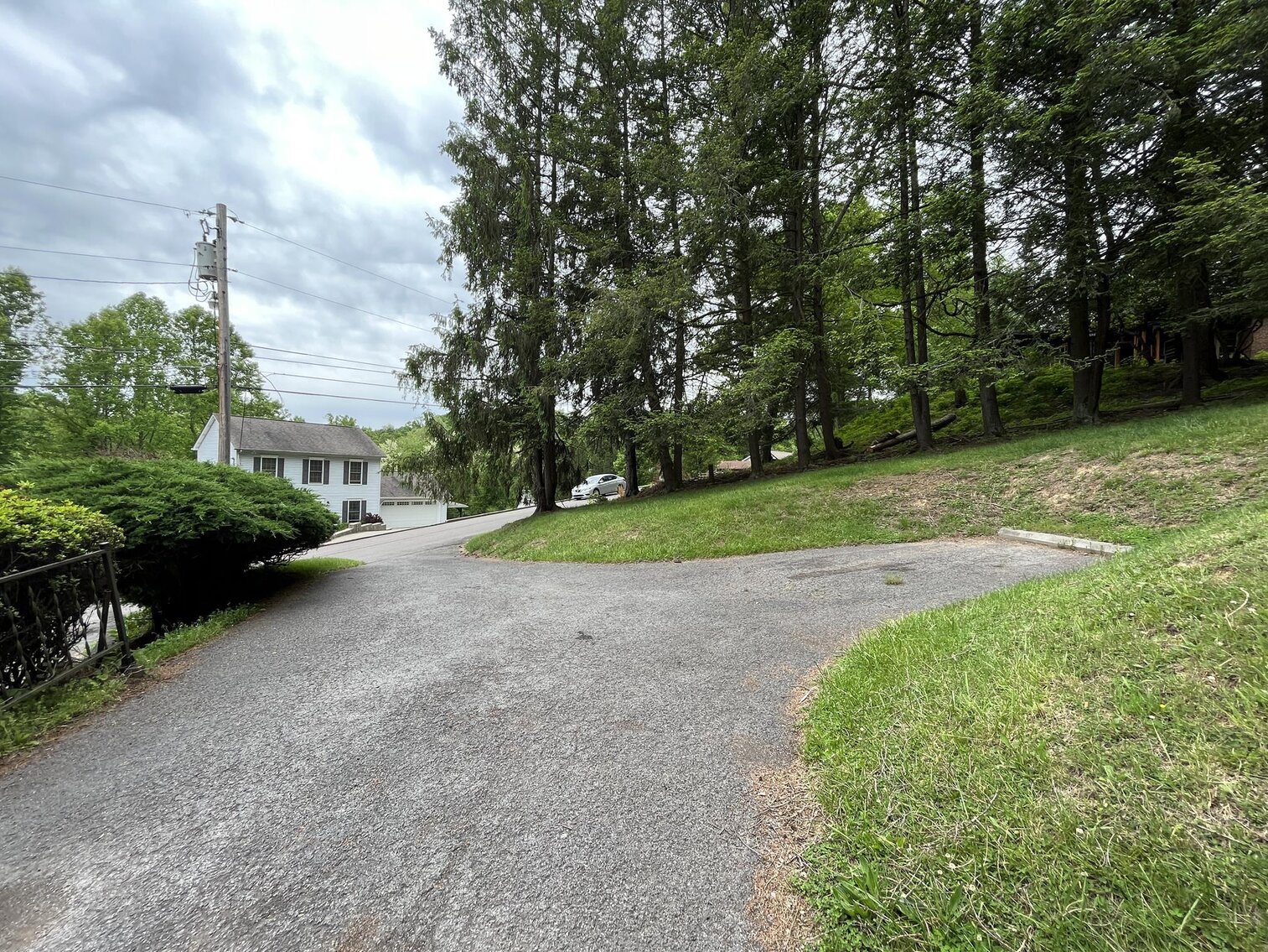 Image for SOLD $129,250 - 4 Bedroom Brick Home in Fairmont