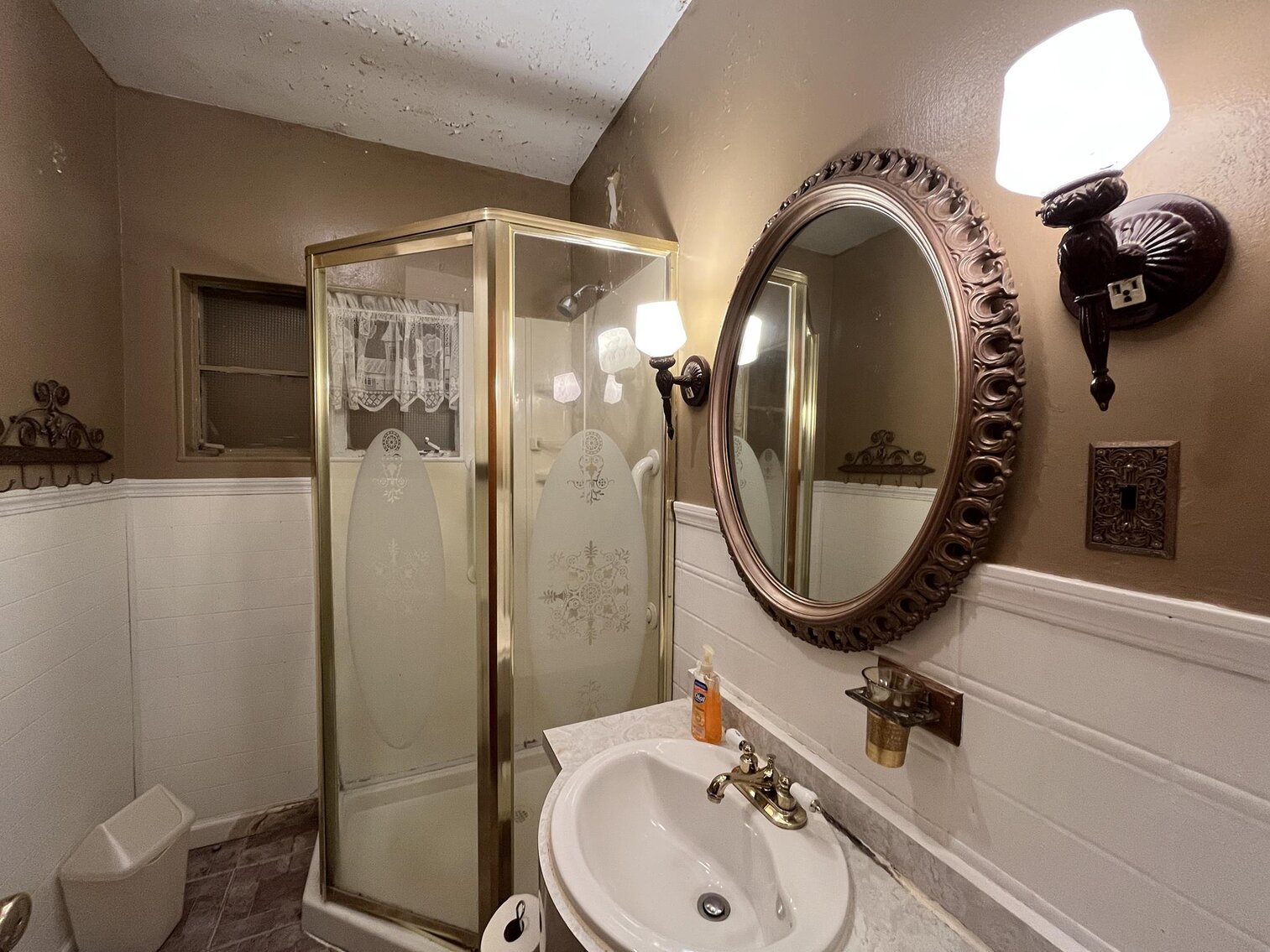 Image for SOLD $129,250 - 4 Bedroom Brick Home in Fairmont