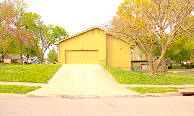 Image for REAL ESTATE & PERSONAL PROPERTY AUCTION