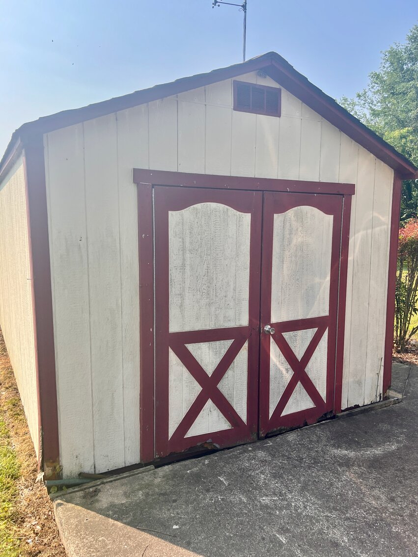 Image for 4 BR/3.5 BA Home on 2 +/- Acres Fronting Rt. 301 in Port Royal, VA--SELLING to the HIGHEST BIDDER!!