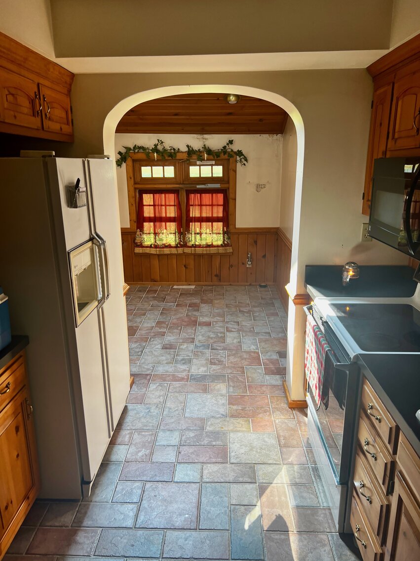 Image for 4 BR/3.5 BA Home on 2 +/- Acres Fronting Rt. 301 in Port Royal, VA--SELLING to the HIGHEST BIDDER!!