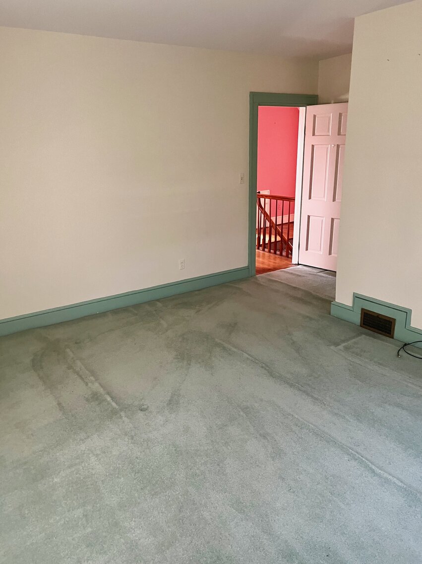 Image for 4 BR/3.5 BA Home on 2 +/- Acres Fronting Rt. 301 in Port Royal, VA--SELLING to the HIGHEST BIDDER!!