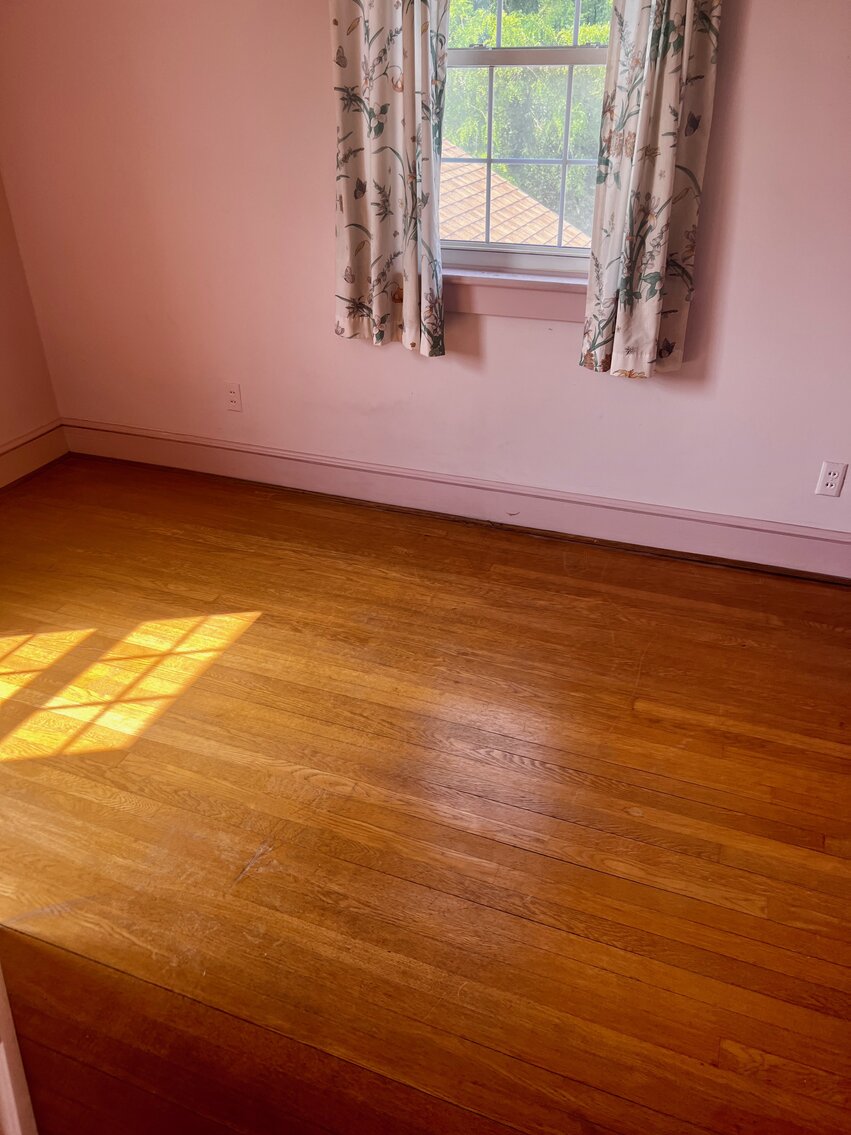 Image for 4 BR/3.5 BA Home on 2 +/- Acres Fronting Rt. 301 in Port Royal, VA--SELLING to the HIGHEST BIDDER!!