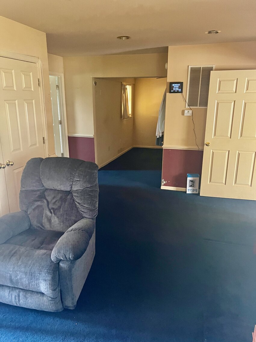 Image for 4 BR/3.5 BA Home on 2 +/- Acres Fronting Rt. 301 in Port Royal, VA--SELLING to the HIGHEST BIDDER!!