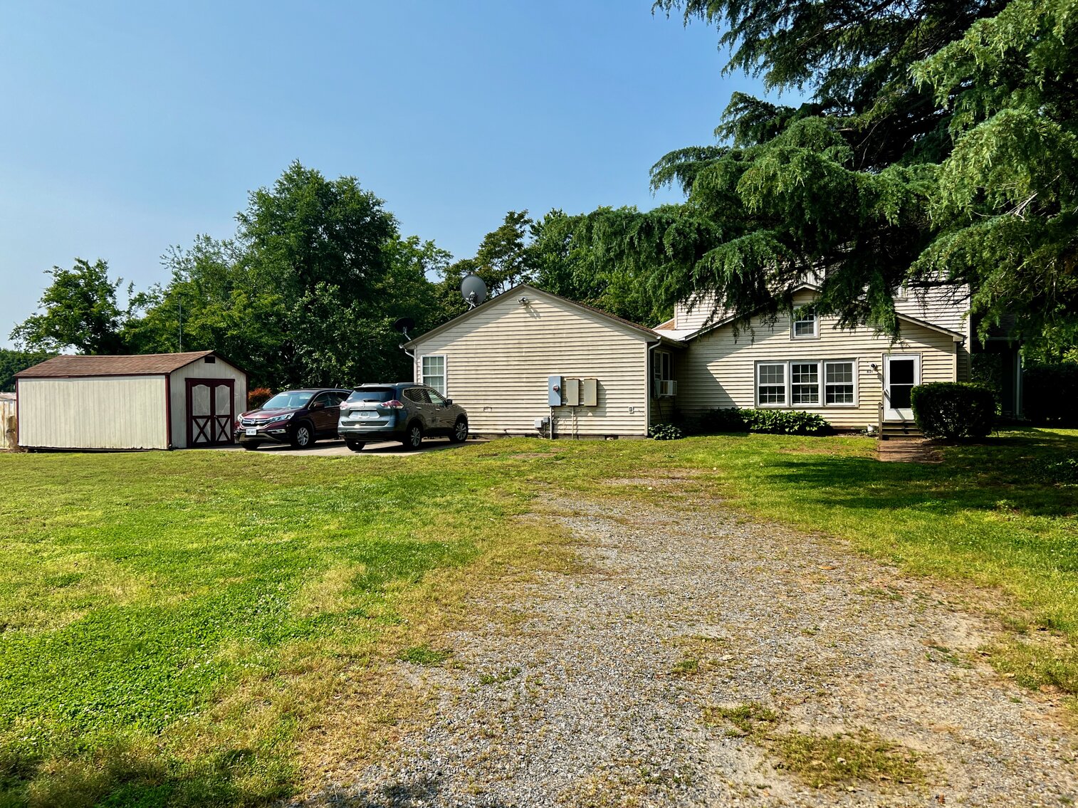 Image for 4 BR/3.5 BA Home on 2 +/- Acres Fronting Rt. 301 in Port Royal, VA--SELLING to the HIGHEST BIDDER!!