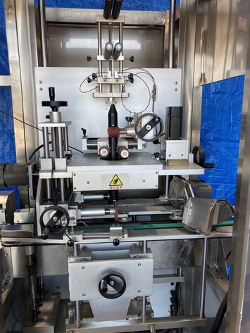 Image for ***SOLD*** MJK1592 Chinese Sleever - No Tag on unit