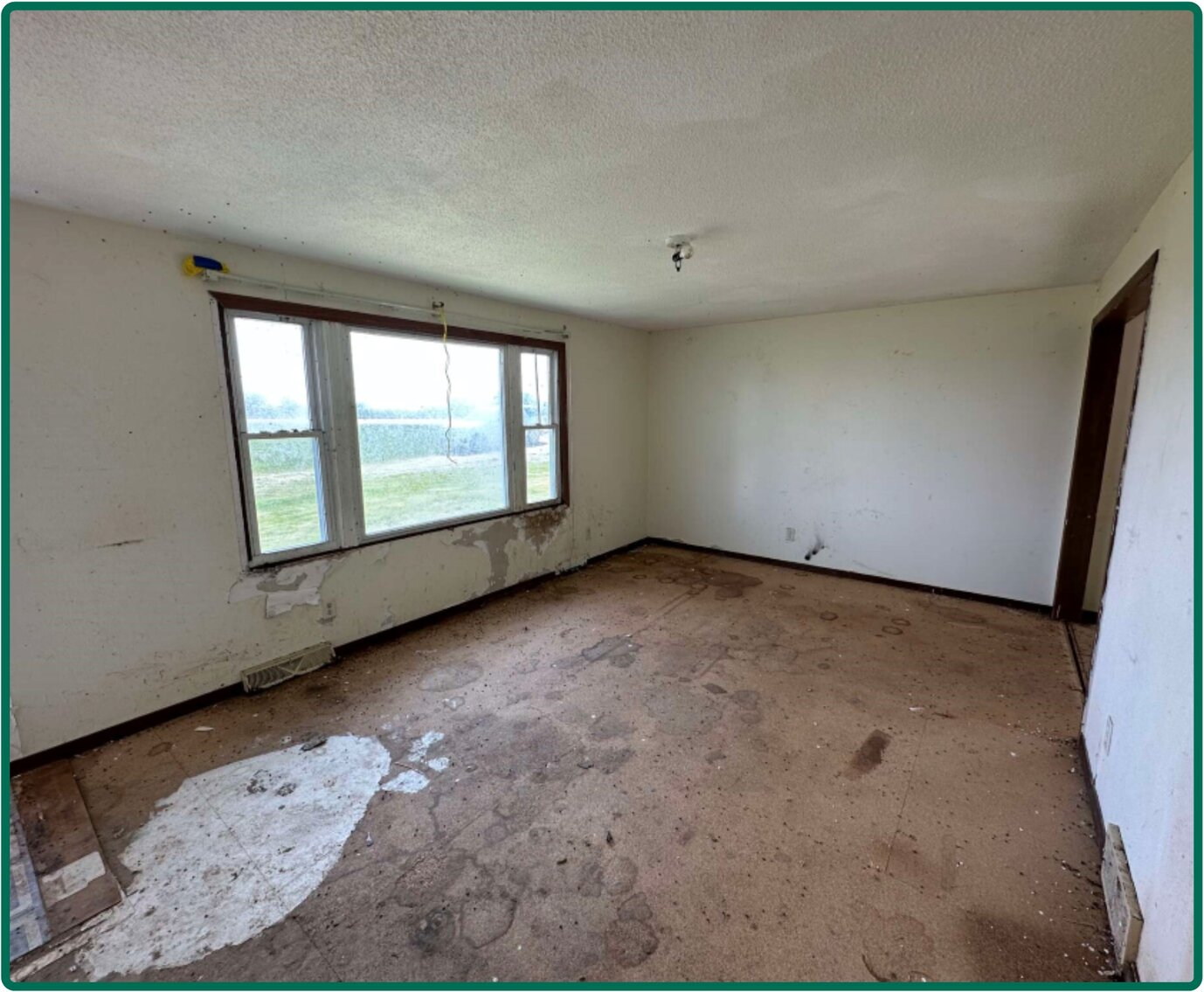 Image for Closed - Jones Co., IA - 5.00 Ac., m/l (010-2426-03)