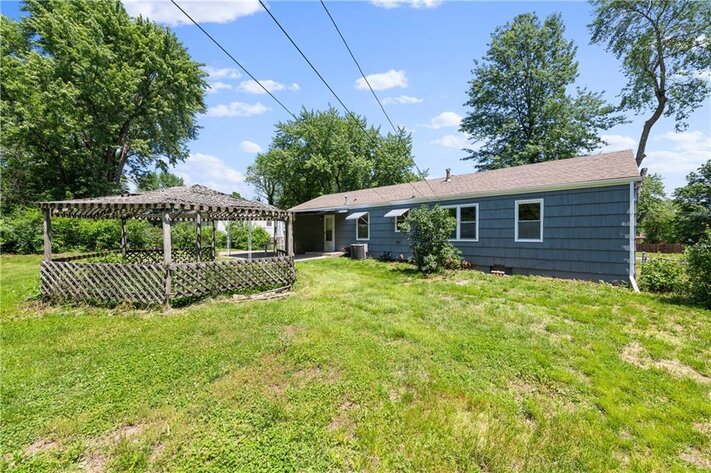 Image for 7400 Harris Ave - Raytown, MO