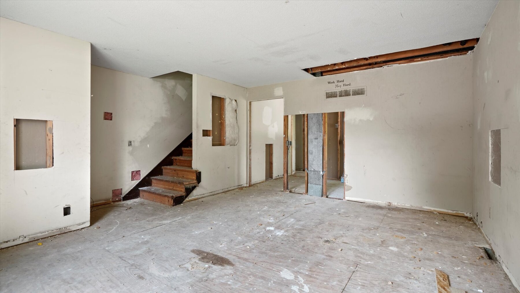 Image for SOLD - 102 - 104 W 4th St. Kearney Investment Property & Duplex Rehab Opportunity