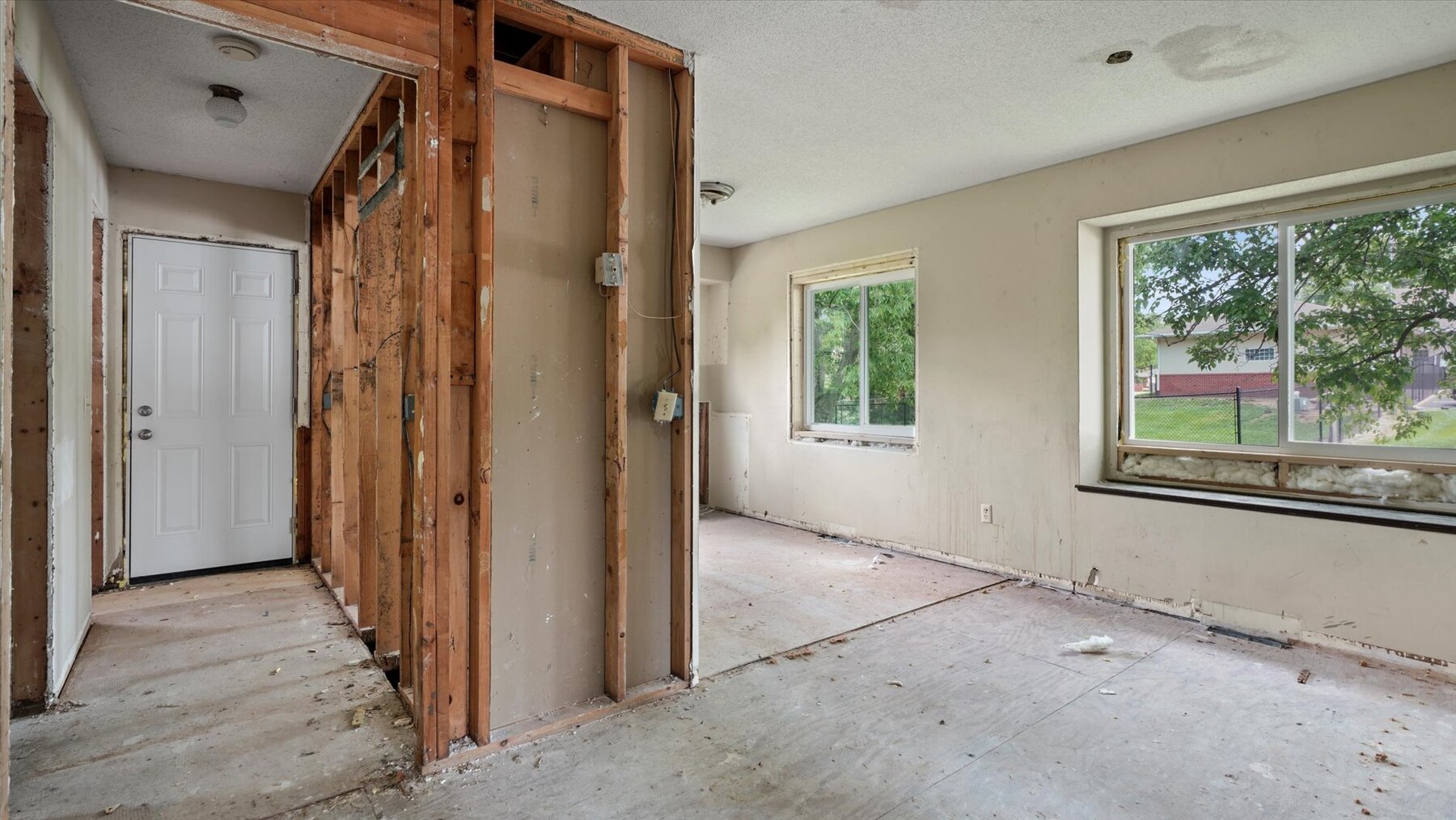 Image for SOLD - 102 - 104 W 4th St. Kearney Investment Property & Duplex Rehab Opportunity