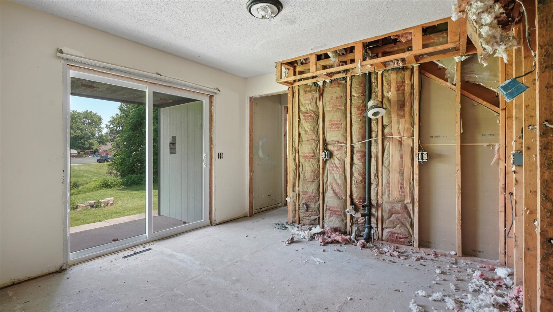 Image for SOLD - 102 - 104 W 4th St. Kearney Investment Property & Duplex Rehab Opportunity