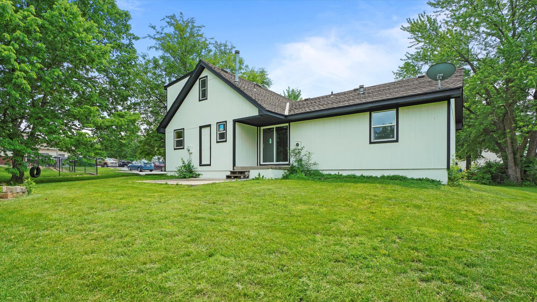 Image for SOLD - 102 - 104 W 4th St. Kearney Investment Property & Duplex Rehab Opportunity