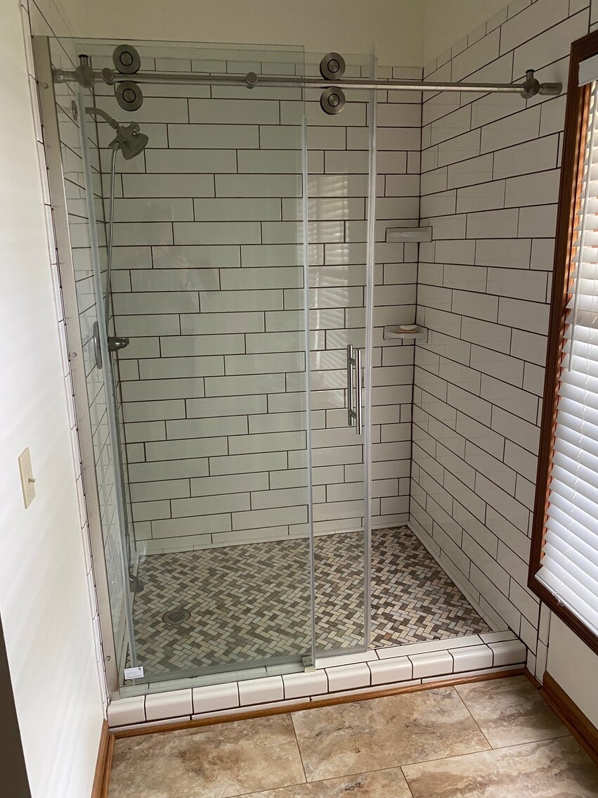 Image for ABSOLUTE ESTATE AUCTION • LAKE BARKLEY WATERFRONT HOME