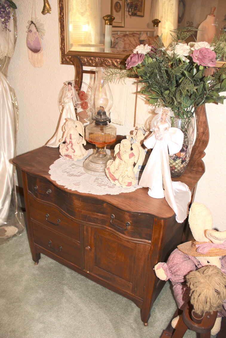 Image for ESTATE AUCTION