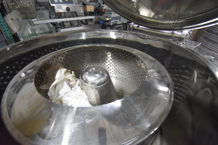 Image for ***SOLD***MJK1613 NEW FUYI Plate Screen Centrifuge