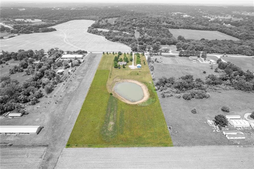 Image for 939 NW 1571 Rd - Holden, MO