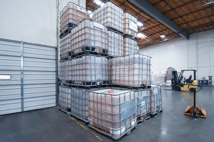 Image for ***SOLD*** MJK1606 - 25 - 250 Gallon Square Food Grade Plastic Tanks