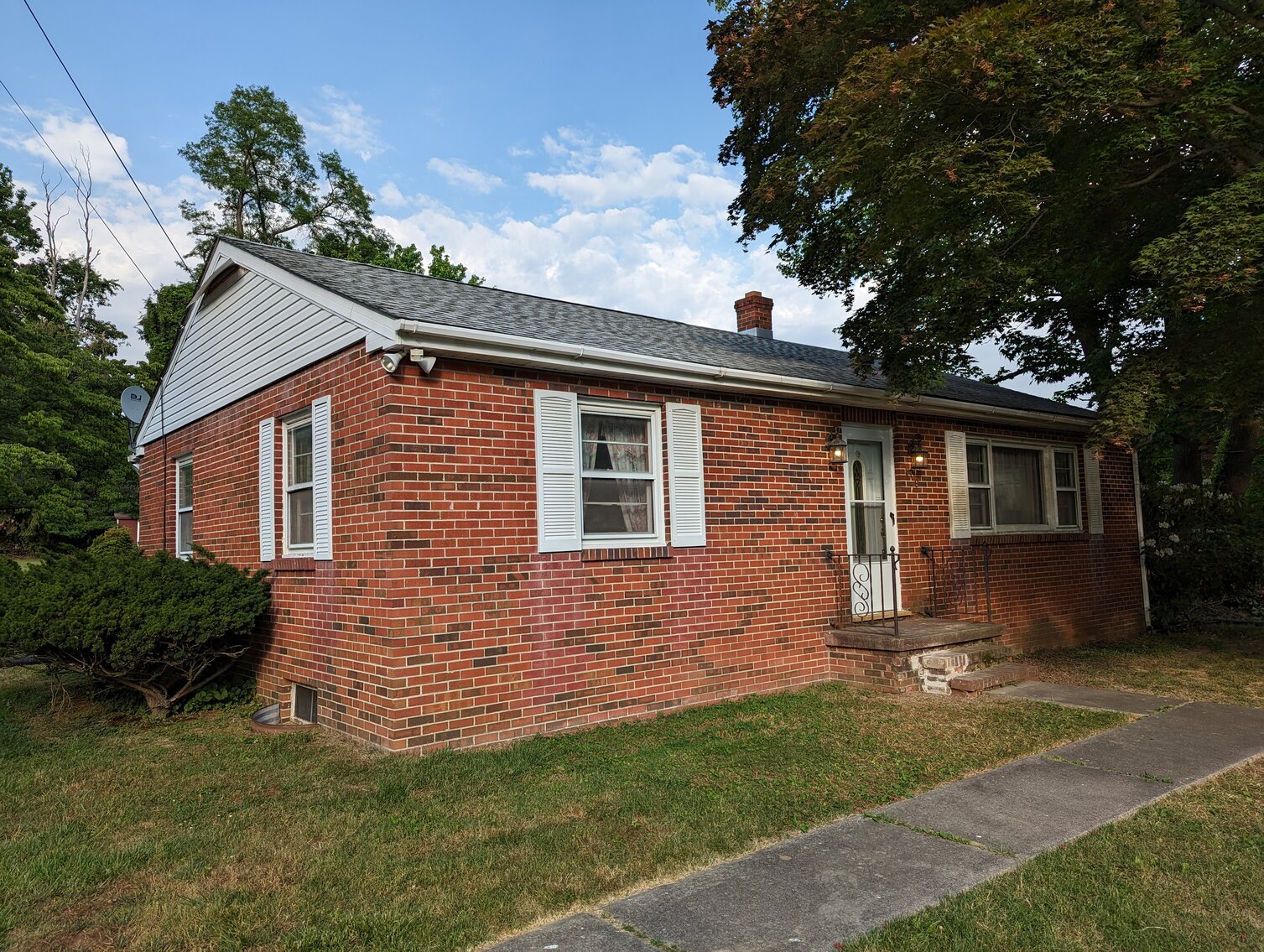 Image for 2 BR BRICK RANCHER & HOUSEHOLD INVENTORY ON 0.45+/- ACRE LOT