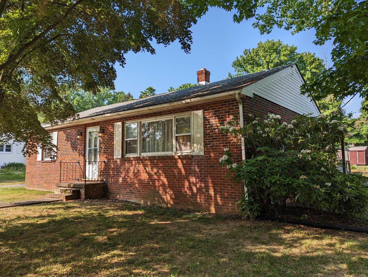 Image for 2 BR BRICK RANCHER & HOUSEHOLD INVENTORY ON 0.45+/- ACRE LOT