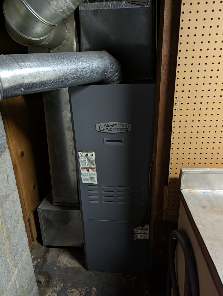 Image for 2 BR BRICK RANCHER & HOUSEHOLD INVENTORY ON 0.45+/- ACRE LOT