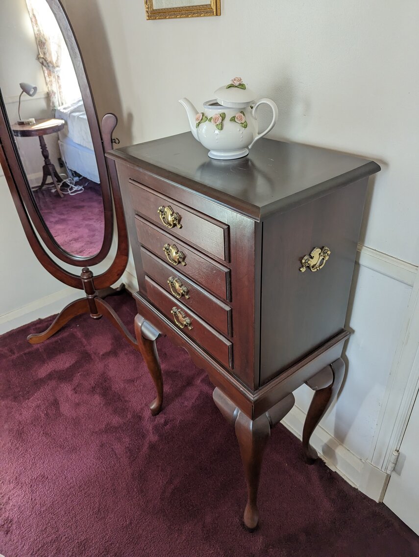 Image for 2 BR BRICK RANCHER & HOUSEHOLD INVENTORY ON 0.45+/- ACRE LOT