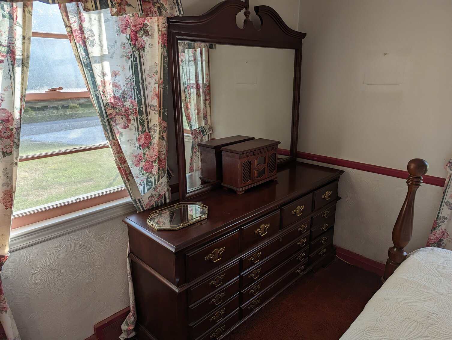 Image for 2 BR BRICK RANCHER & HOUSEHOLD INVENTORY ON 0.45+/- ACRE LOT