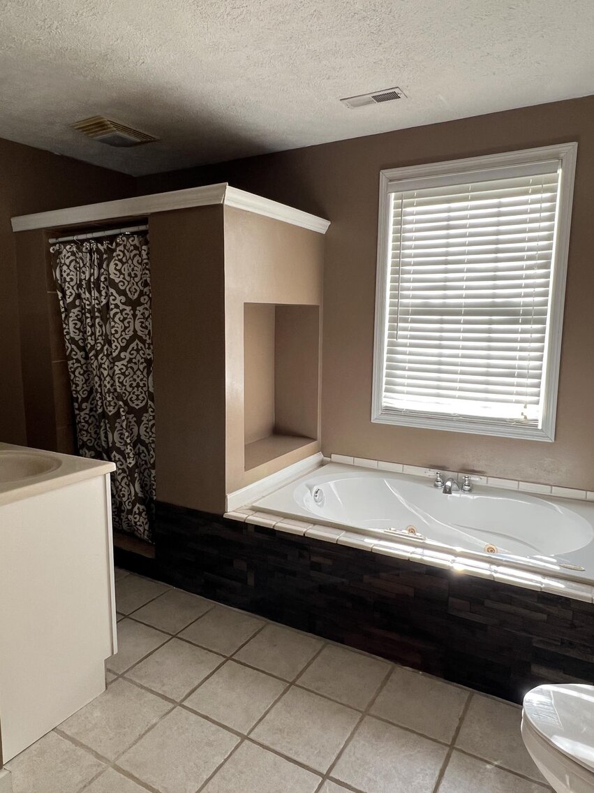 Image for SOLD $192,500 - Spacious, Move-In Ready 4 Bedroom Home