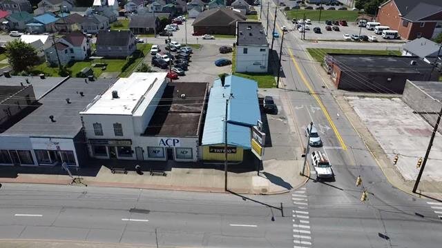 Image for SOLD $143,000 - Commercial Building with Apartments on MacCorkle Avenue