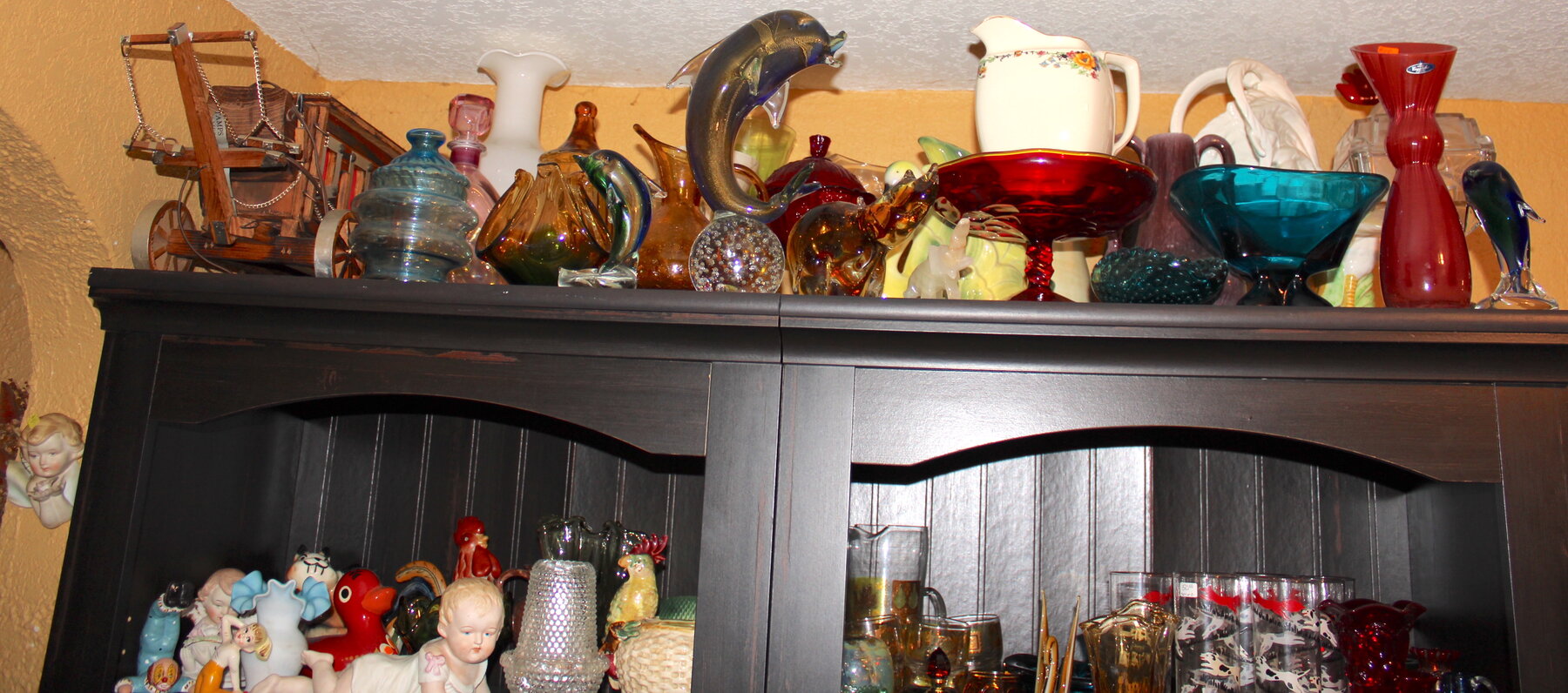 Image for LIVING ESTATE AUCTION