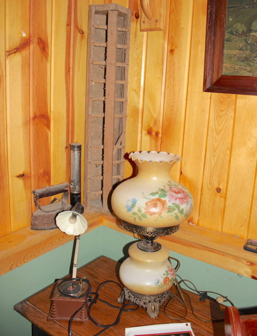 Image for LIVING ESTATE AUCTION