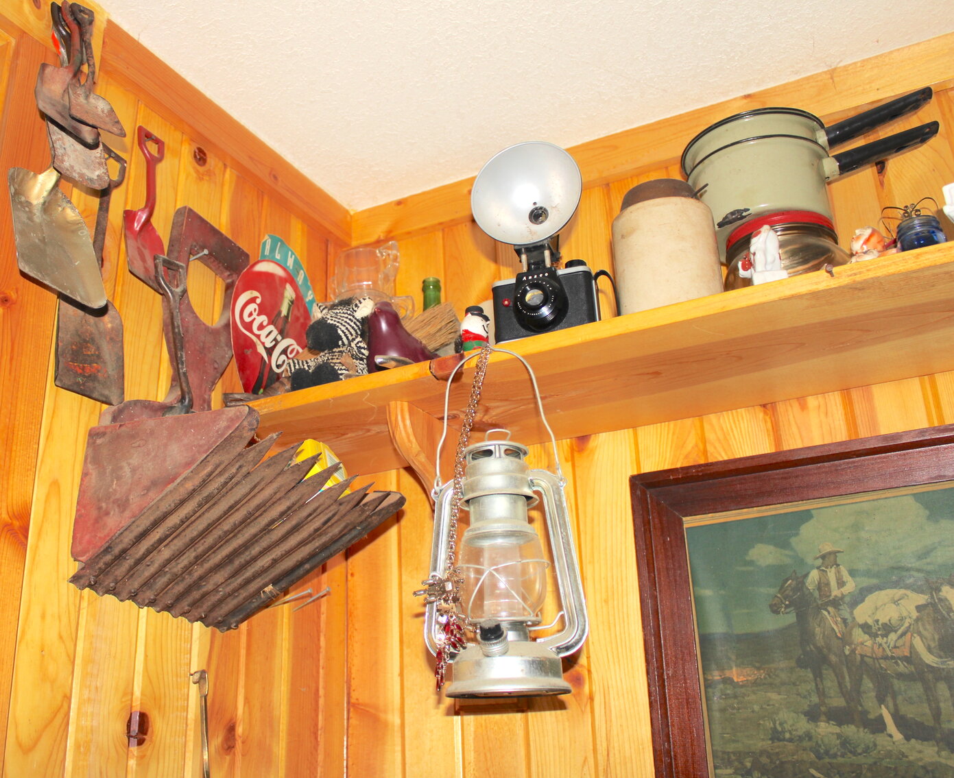 Image for LIVING ESTATE AUCTION