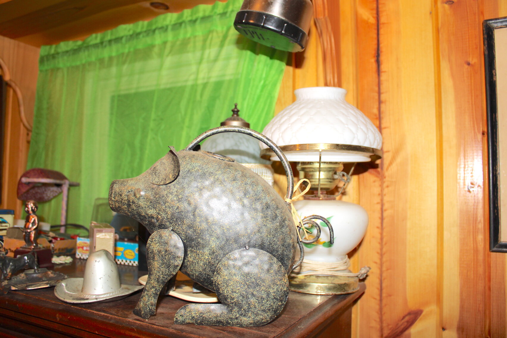 Image for LIVING ESTATE AUCTION