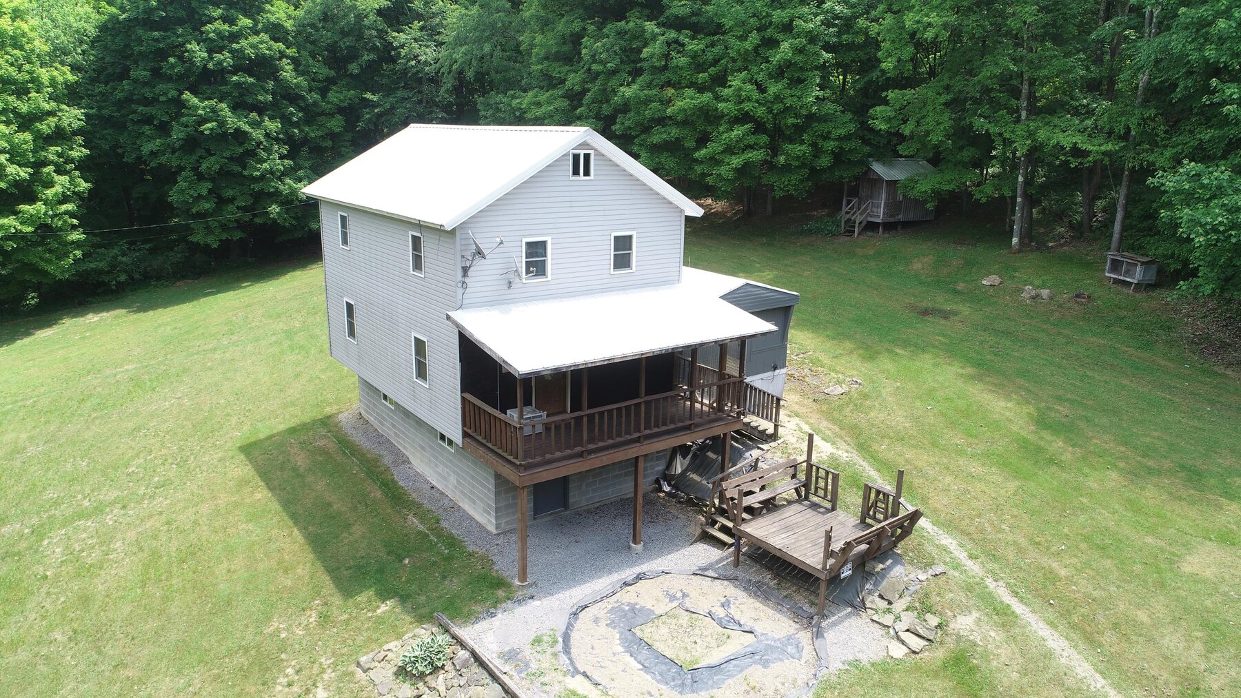 Image for SOLD $93,500 - Move-in Ready 5 Bedroom on 1.63 Acres