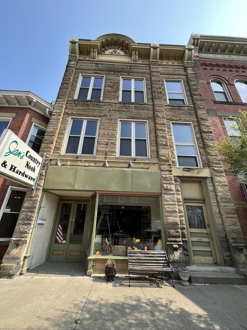 Image for SOLD $83,600 - Spacious Commercial Building in Downtown Waynesburg