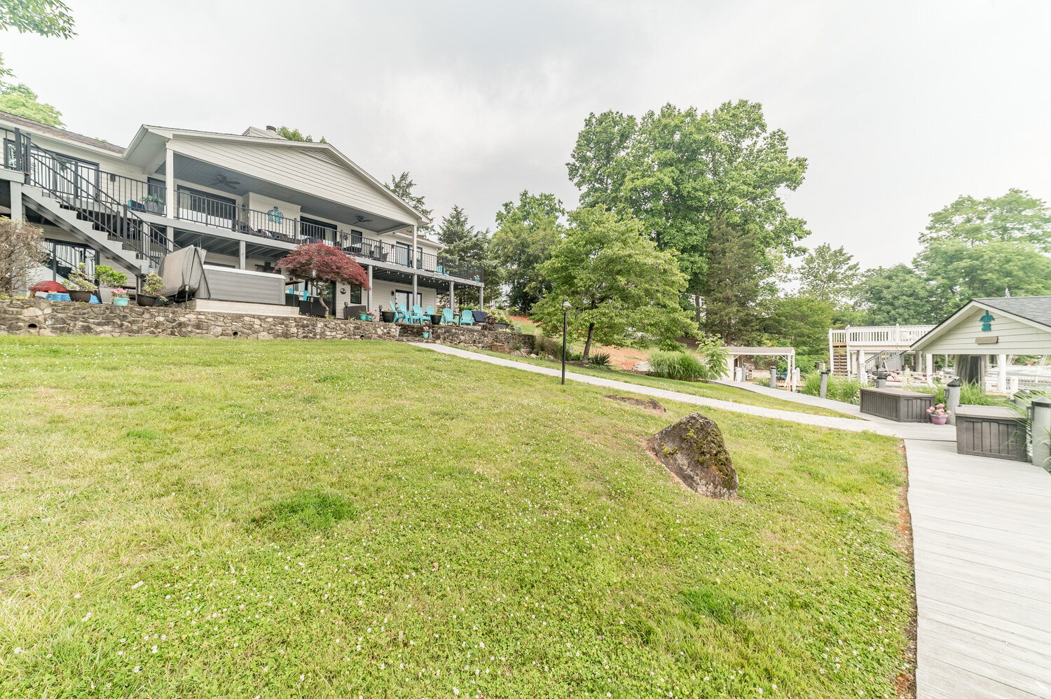 Image for 244 Pine Knob Cir, Moneta, VA 24121