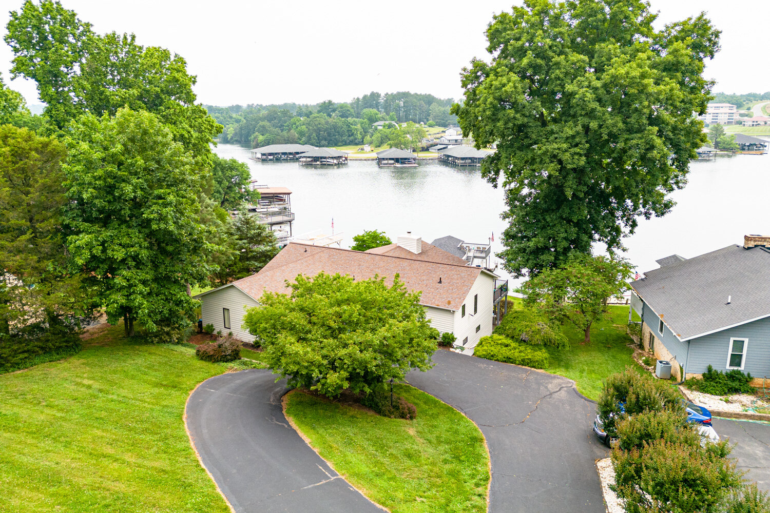 Image for 244 Pine Knob Cir, Moneta, VA 24121