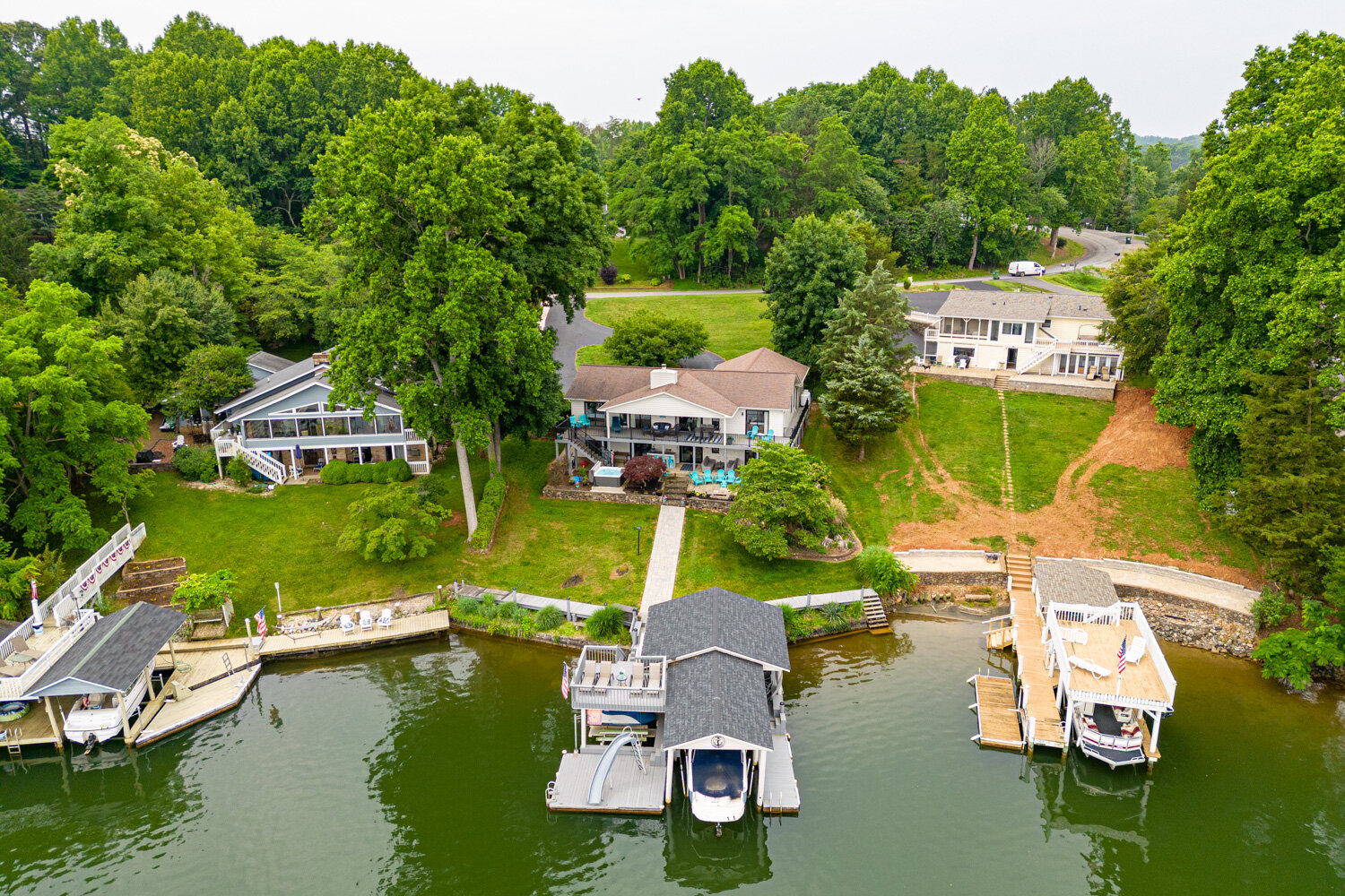 Image for 244 Pine Knob Cir, Moneta, VA 24121