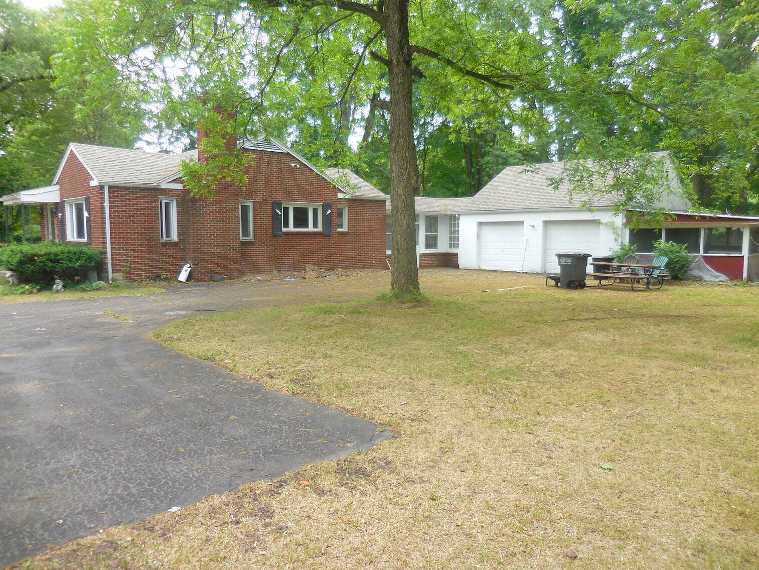 7909 West Bancroft Street, Toledo, Ohio 43617