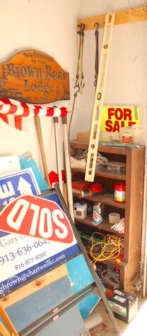 Image for LIVING ESTATE AUCTION