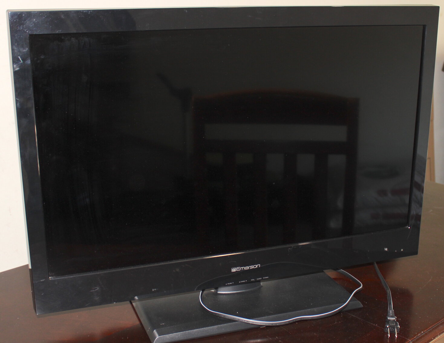 Image for LIVING ESTATE AUCTION