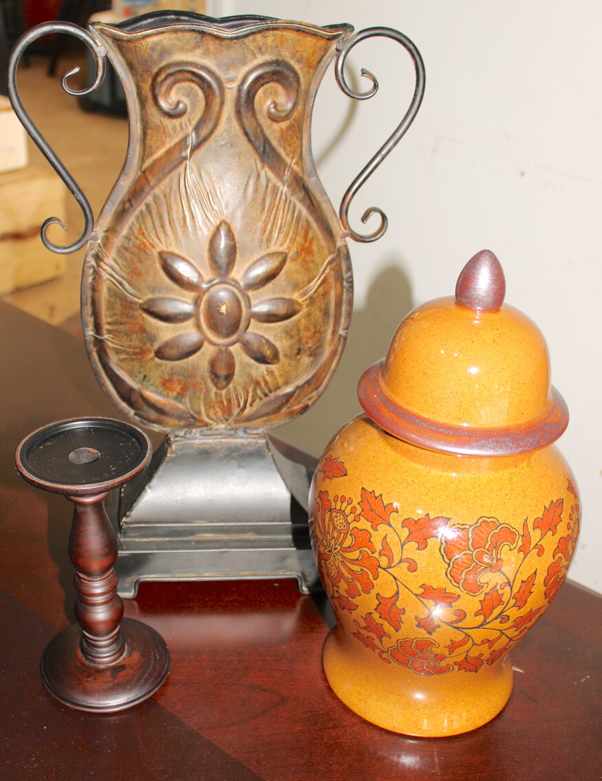 Image for LIVING ESTATE AUCTION