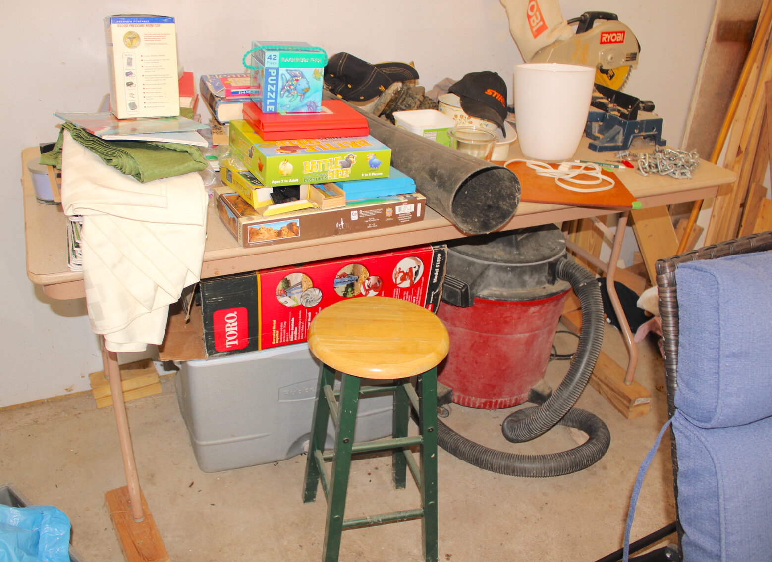 Image for LIVING ESTATE AUCTION