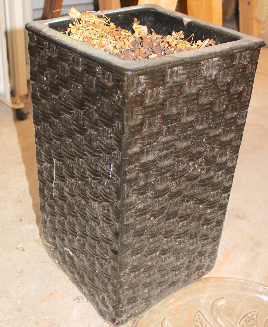 Image for LIVING ESTATE AUCTION