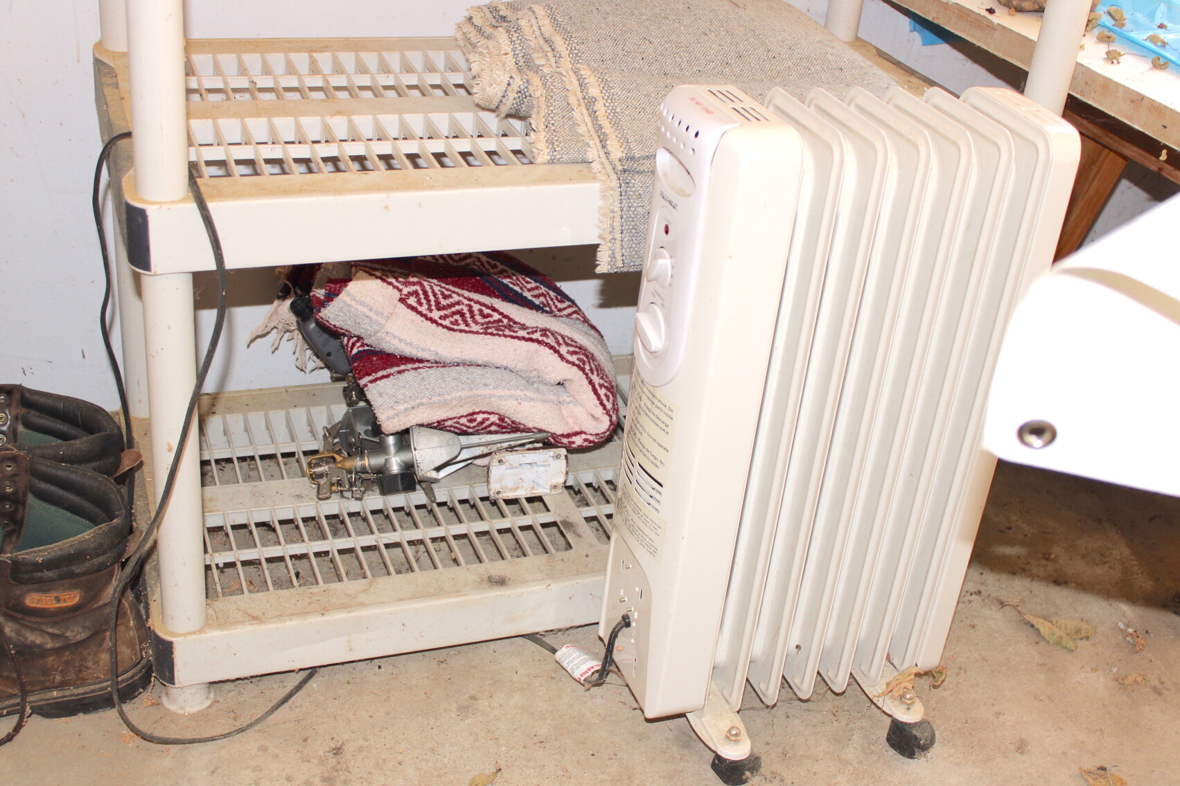 Image for LIVING ESTATE AUCTION