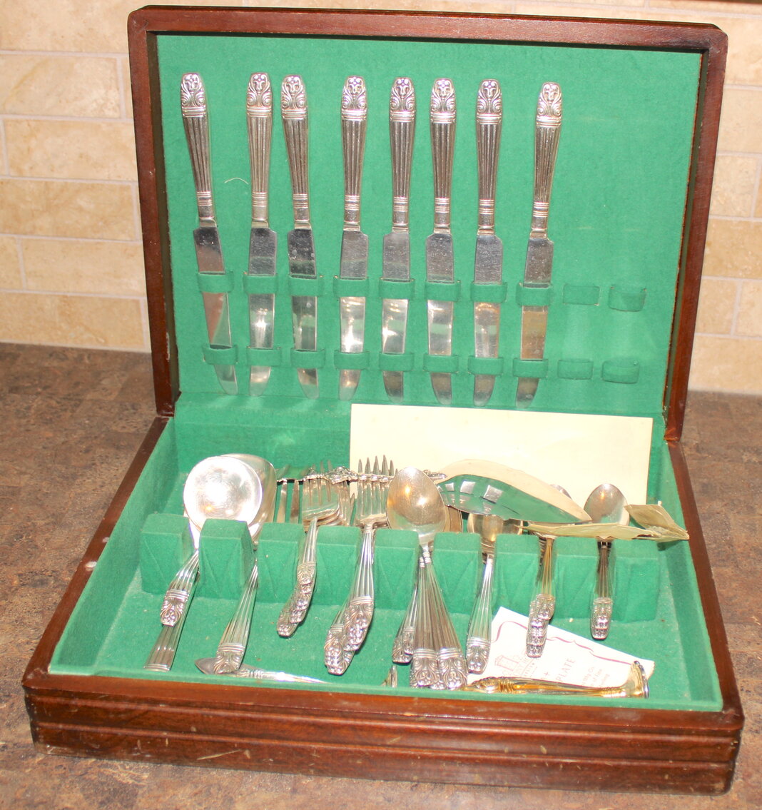 Image for LIVING ESTATE AUCTION